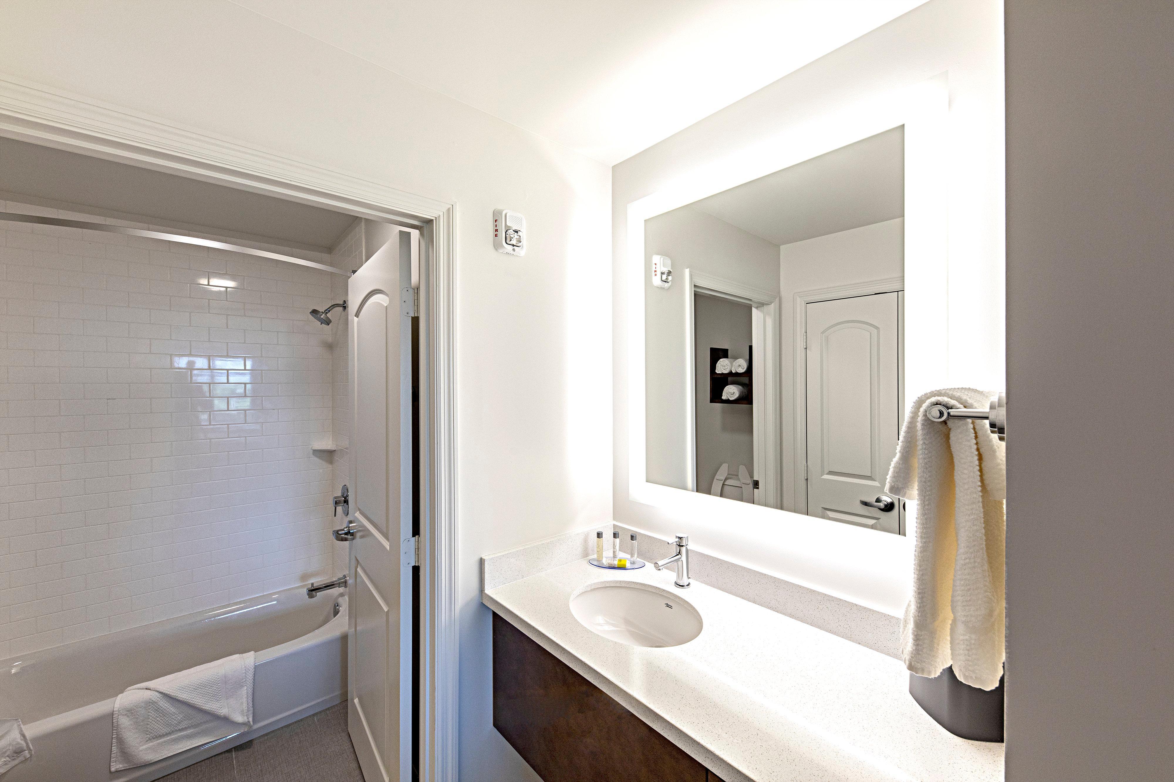 ホテル ステイブリッジ スイーツ ネープルズ マルコ アイランド Lely Resort エクステリア 写真