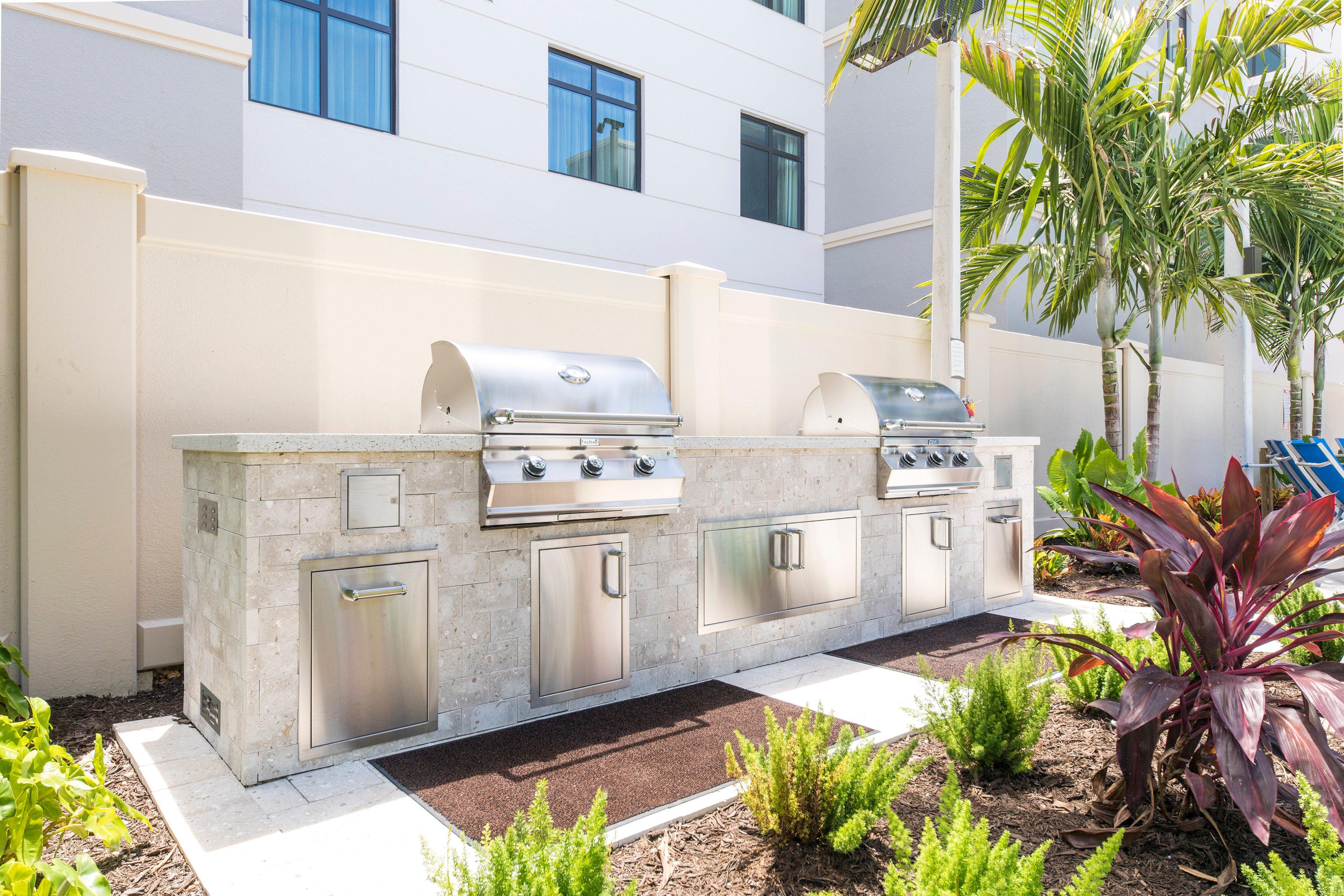 ホテル ステイブリッジ スイーツ ネープルズ マルコ アイランド Lely Resort エクステリア 写真