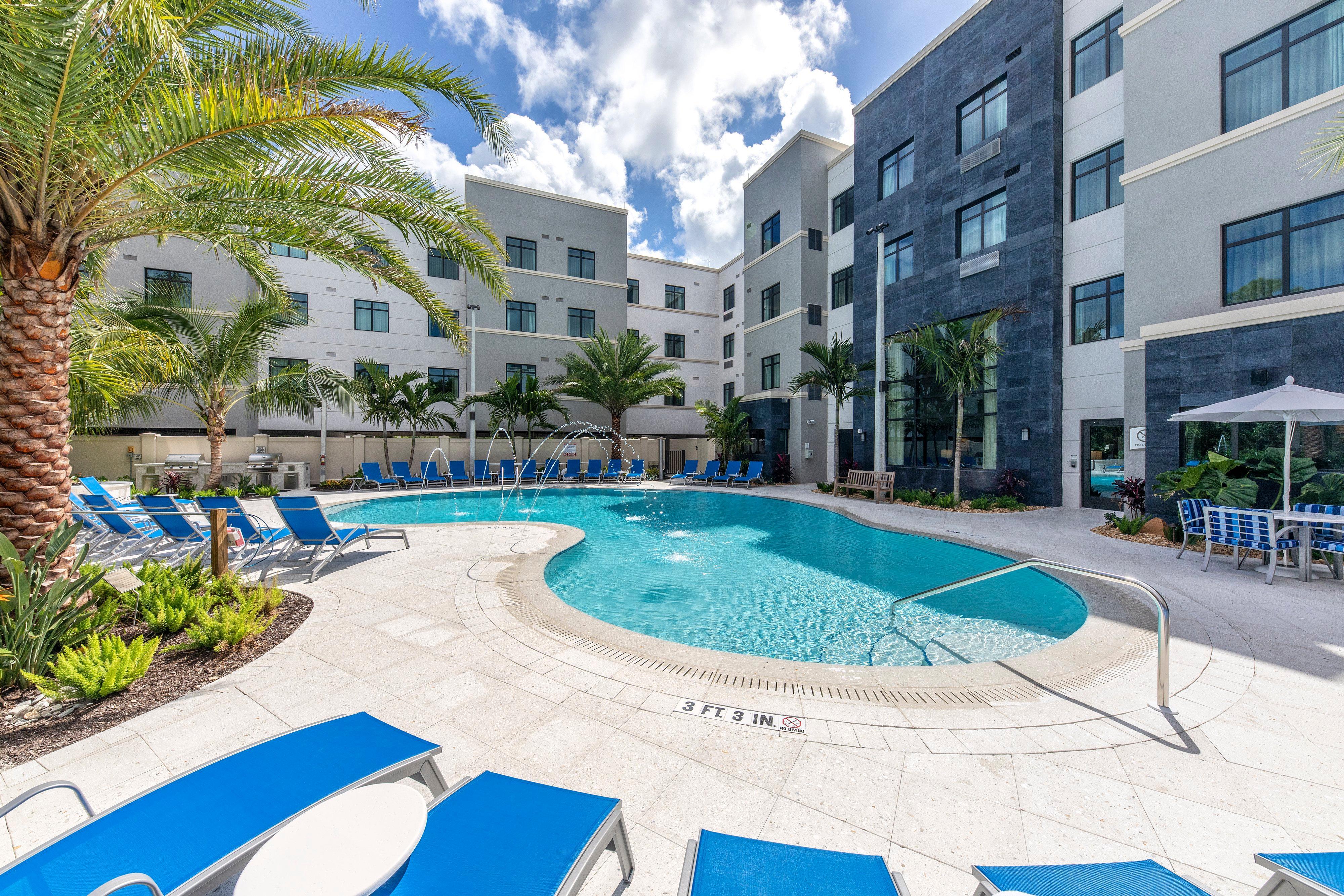ホテル ステイブリッジ スイーツ ネープルズ マルコ アイランド Lely Resort エクステリア 写真
